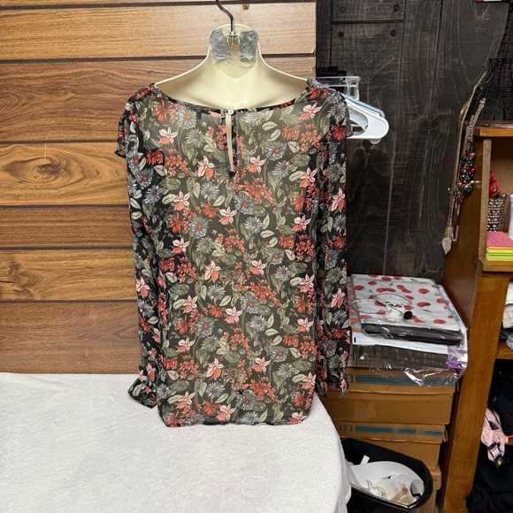 Jodifl size small Floral V-Neck Tie-Front Blouse long sleeve ruffles - Picture 7 of 10